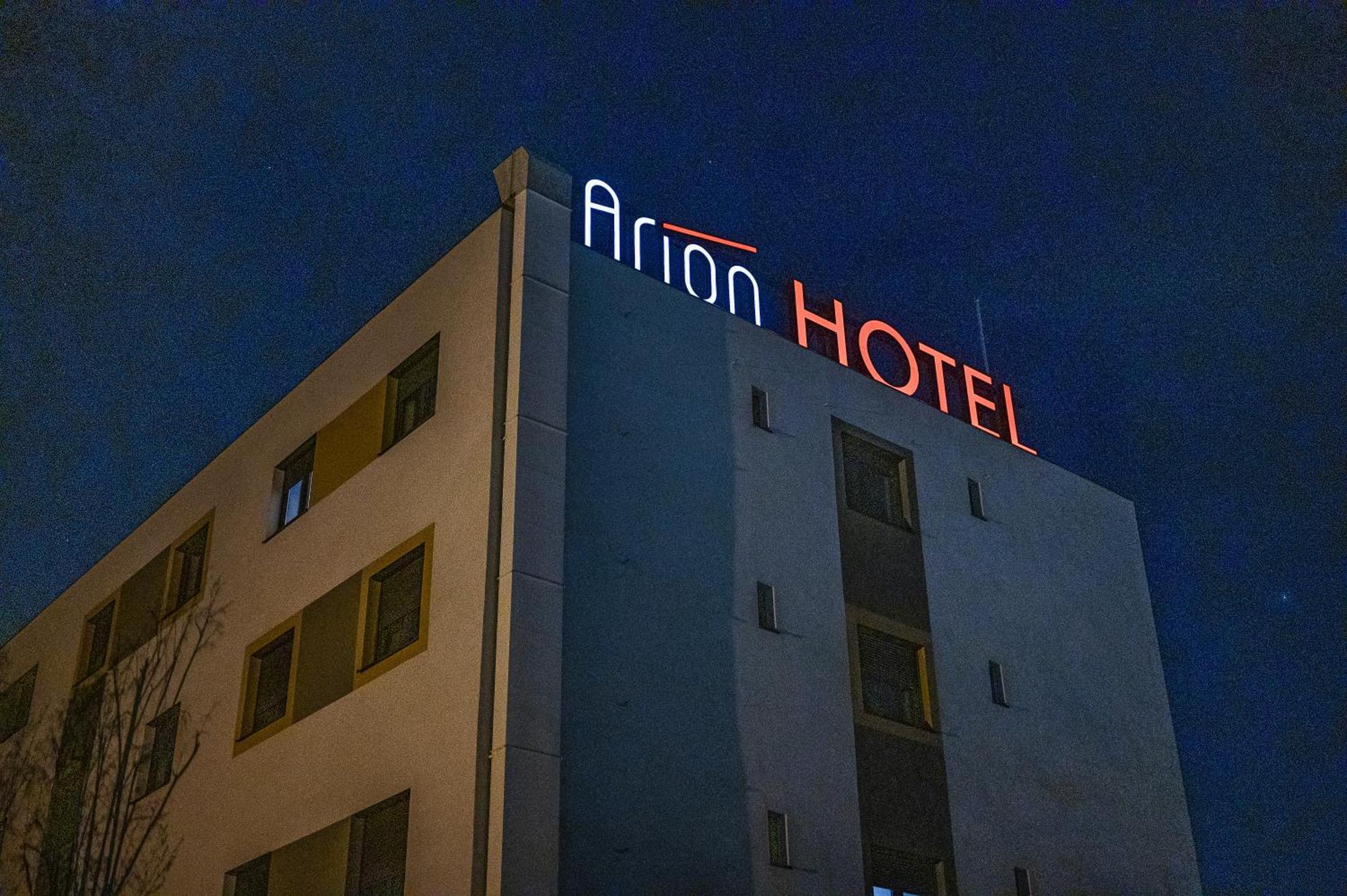 Arion Airport Hotel Schwechat Buitenkant foto